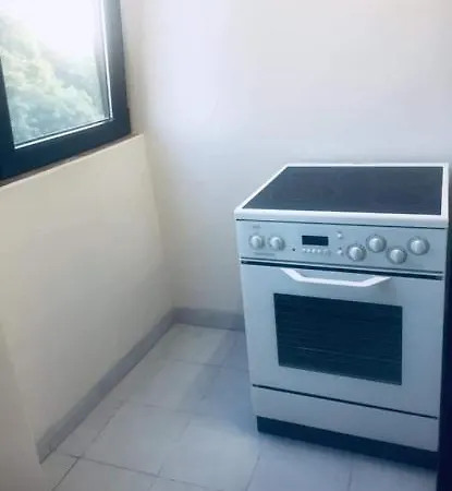 Sunrise Apartment *