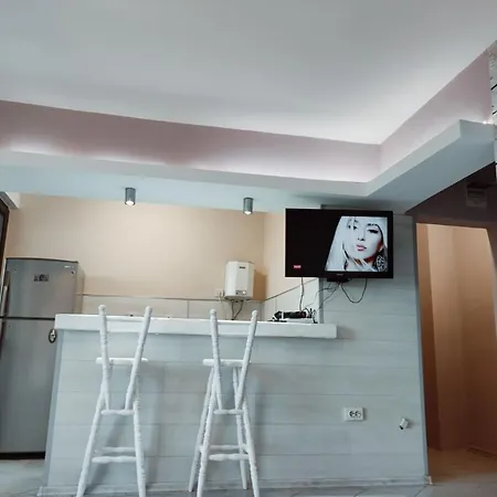 Sunrise Apartment *